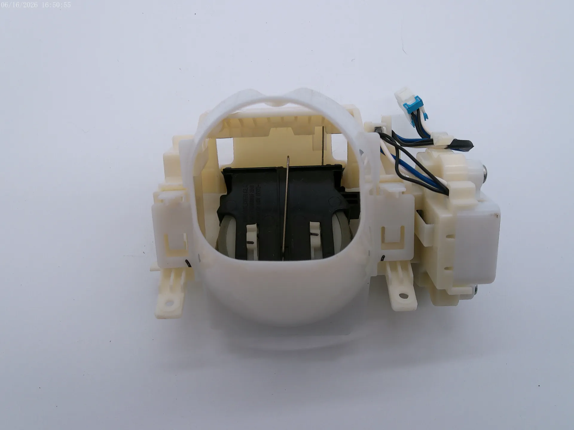 DA97-19028B Samsung Ice Dispenser Assembly